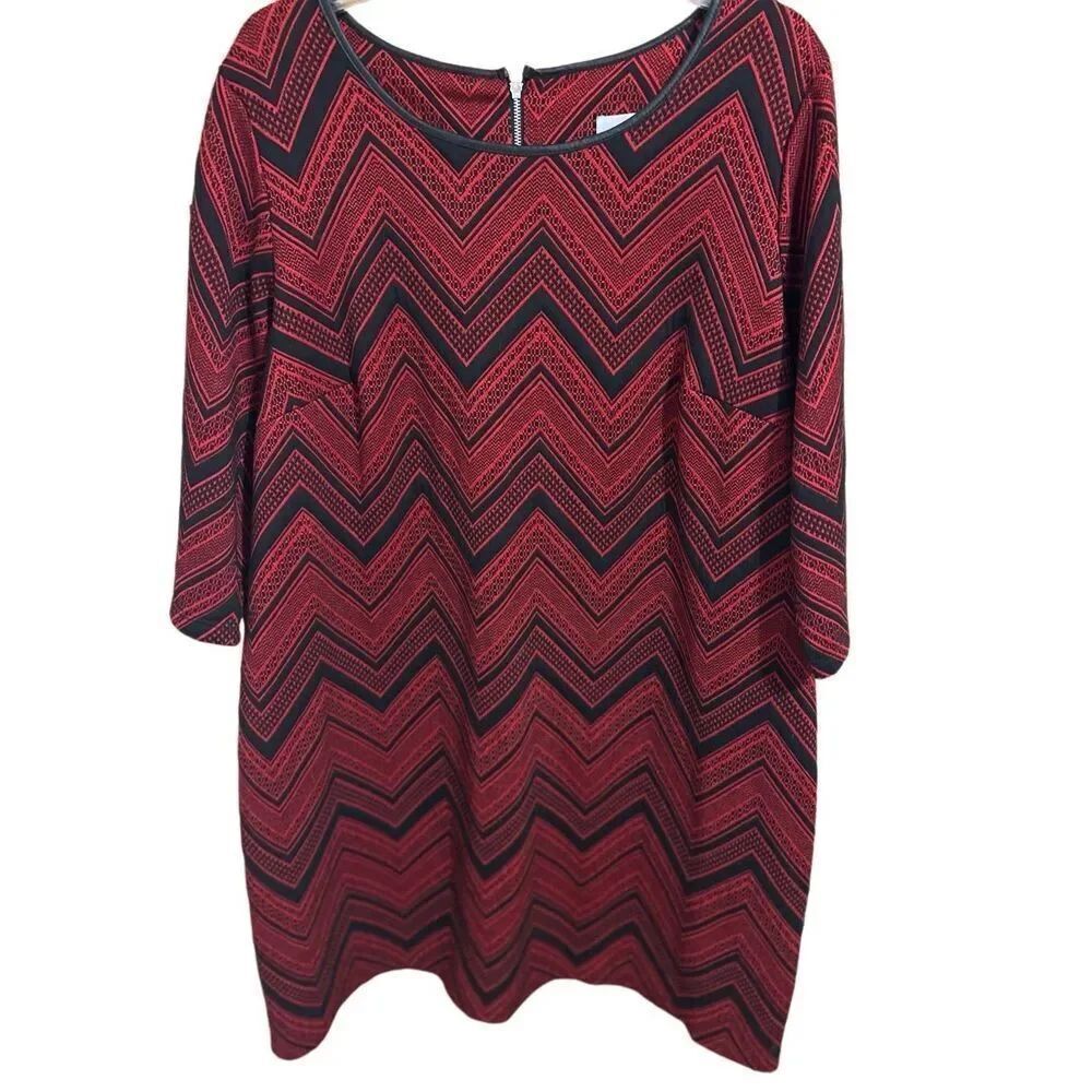 Catherines Women’s Size 1X Red Black Chevron Shift Dress 3/4 Slv Back Zip